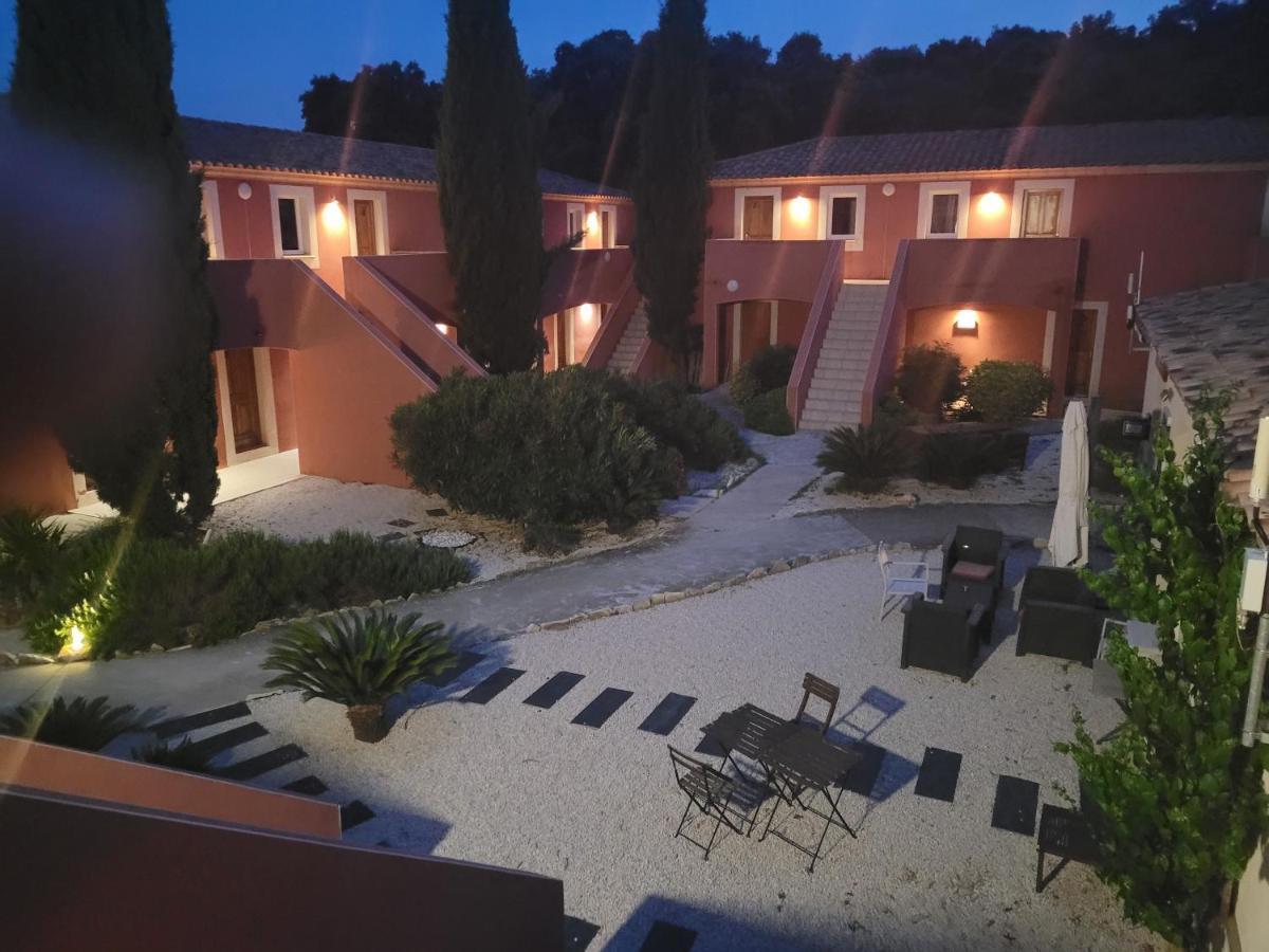 Hotel Domaine Le Milos Castries Εξωτερικό φωτογραφία