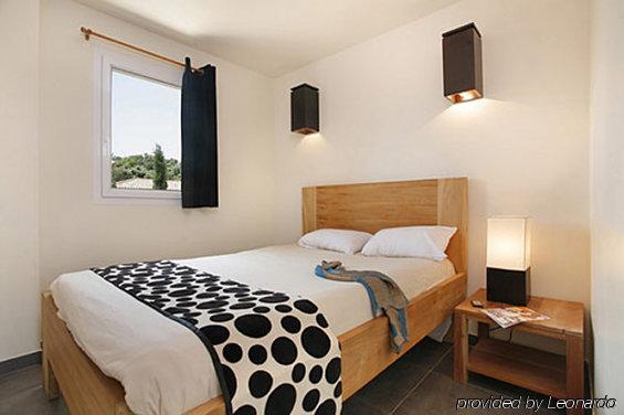 Hotel Domaine Le Milos Castries Δωμάτιο φωτογραφία